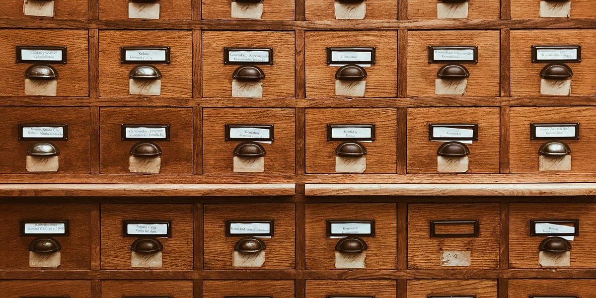 How to use RAISE and CRUD clauses in the same case trigger in SQLite